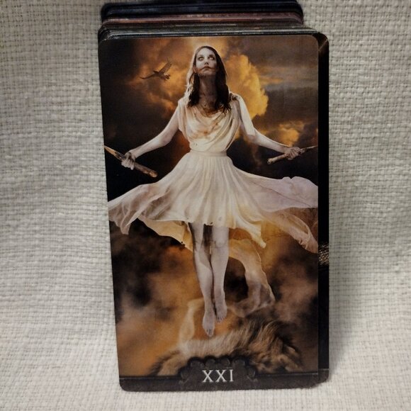Tarot V Deck - Picture 8 of 16